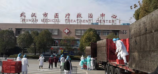 山西汉子跨越近千公里为武汉市金银潭医院送物资