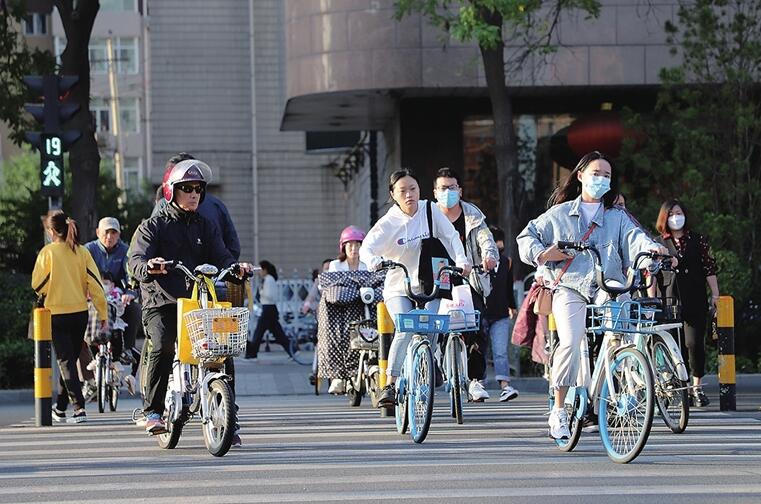 绿色出行 共同呵护生态环境