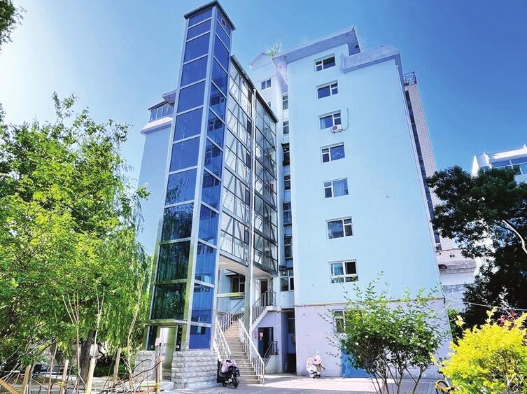 老楼加装电梯后，居民生活有了哪些变化？