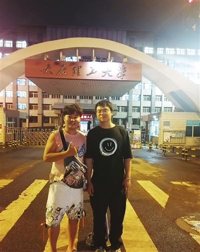 气候舒适 城市气派 人很热情 广东小伙求学太原